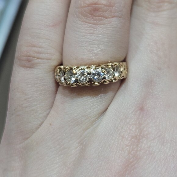 14K Yellow Gold Heart Scroll .92TCW 7 Diamond Band Ring Size 6.75 - Picture 3 of 16